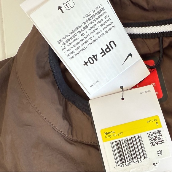 Nike Men's Tech Woven Track Vest Sleeveless Jacket Brown Small NEW - Picture 5 of 7